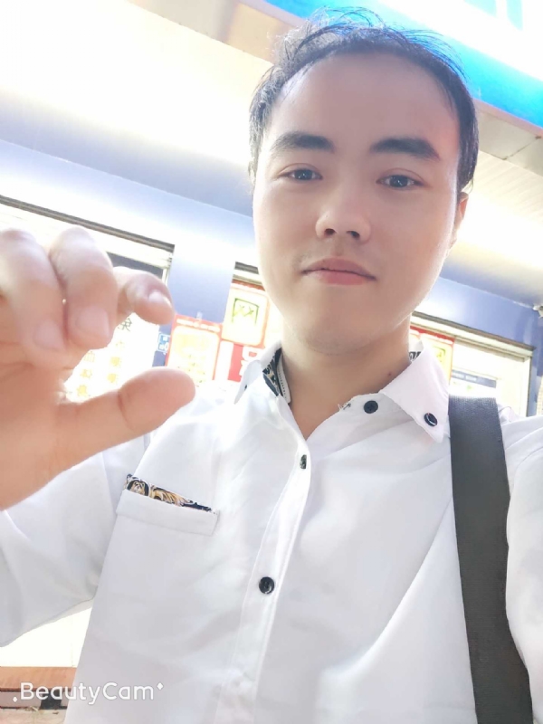 开心就好的第一张照片--古田相亲网