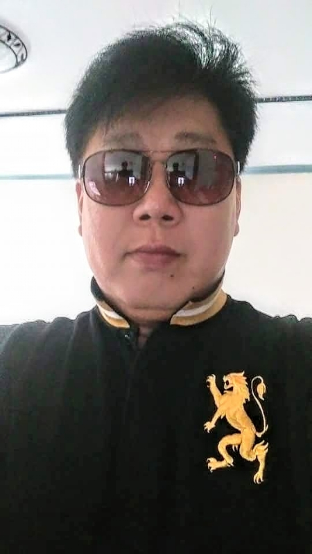 含笑半步癲的第一张照片--古田相亲网