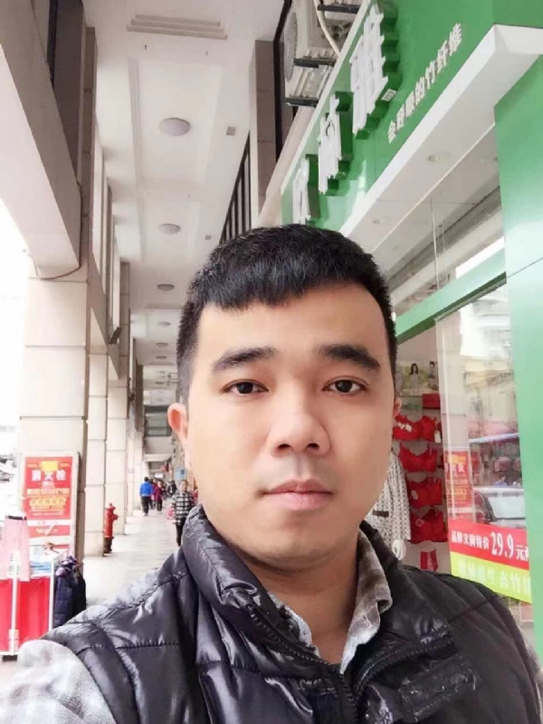 小小怪兽的第一张照片--古田相亲网