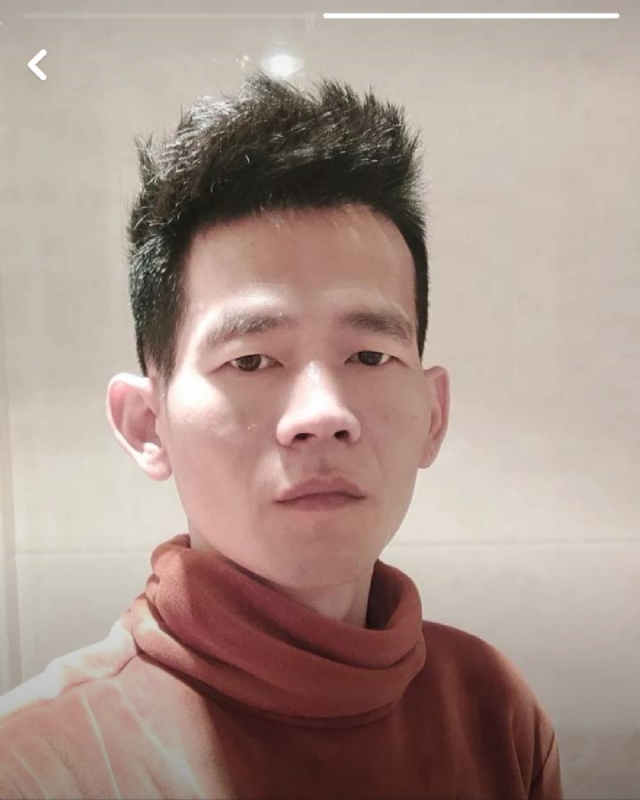白了少年头的第一张照片--古田相亲网